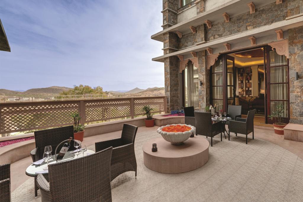Ramada Udaipur Resort & Spa Екстериор снимка